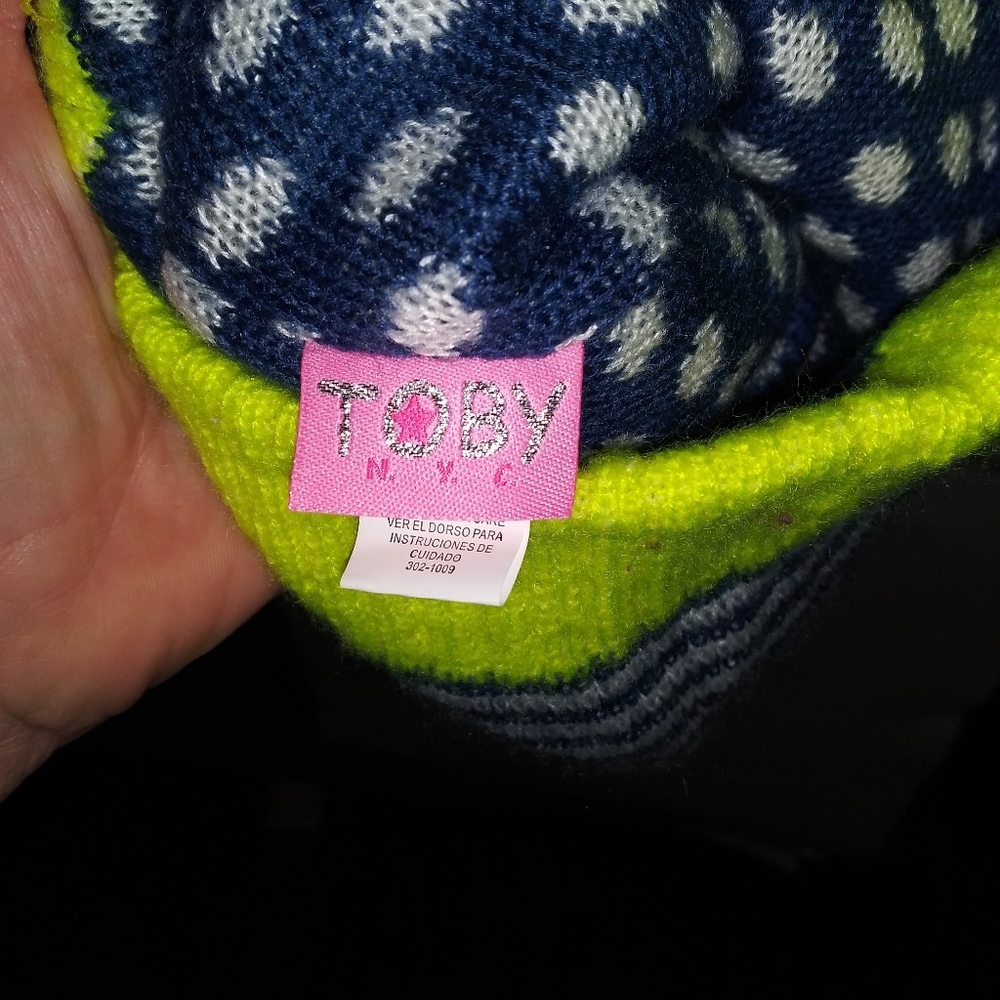 Hat and scarf set
